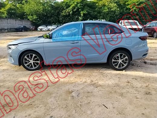 GEELY EMGRAND  2026, foto 8 de 19