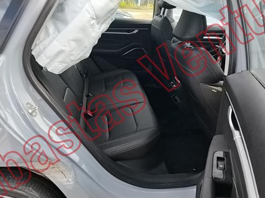 GEELY EMGRAND  2026, foto 13 de 19