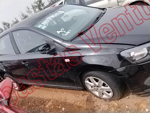 VOLKSWAGEN VENTO 2014, foto 4 de 19