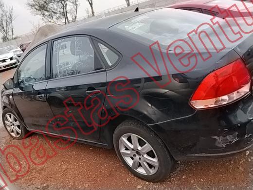 VOLKSWAGEN VENTO 2014, foto 8 de 19