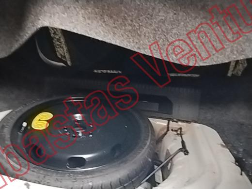 VOLKSWAGEN JETTA 2025, foto 15 de 19