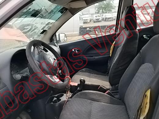 NISSAN MARCH 2018, foto 17 de 19