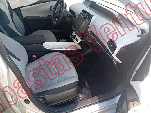 TOYOTA PRIUS 2018, foto 12 de 19