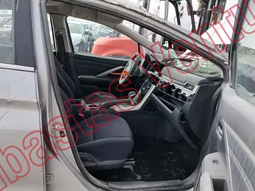 MITSUBISHI XPANDER 2025, foto 12 de 19