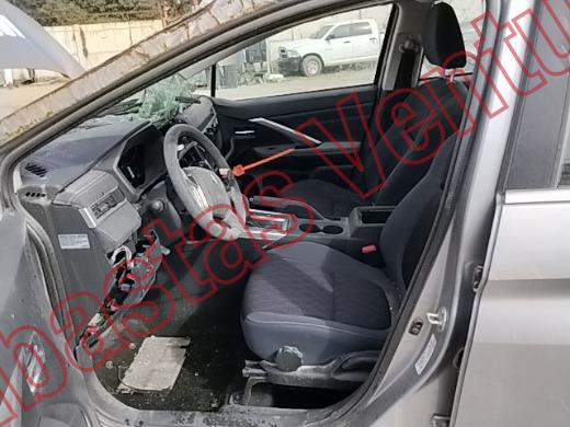 MITSUBISHI XPANDER 2025, foto 17 de 19