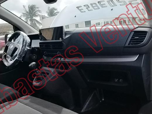 PEUGEOT EXPERT 2026, foto 14 de 19