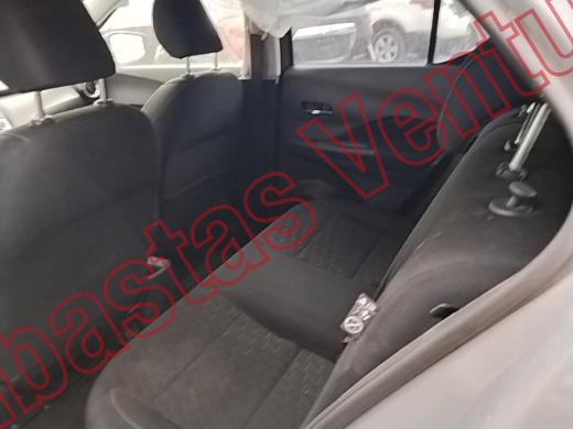 NISSAN KICKS 2025, foto 16 de 19