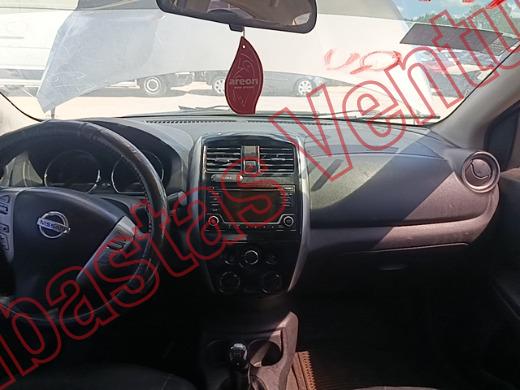 NISSAN VERSA 2016, foto 14 de 19