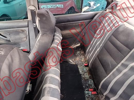 VOLKSWAGEN JETTA 1999, foto 16 de 19