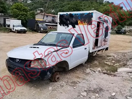 NISSAN NP 300 2014, foto 1 de 19