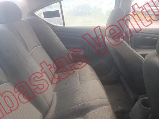 NISSAN VERSA 2019, foto 13 de 19