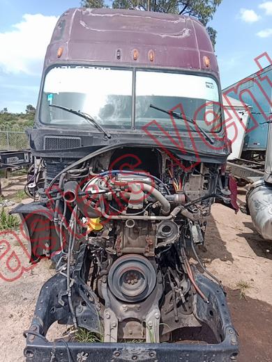 FREIGHTLINDER CASCADIA 2014, foto 2 de 19