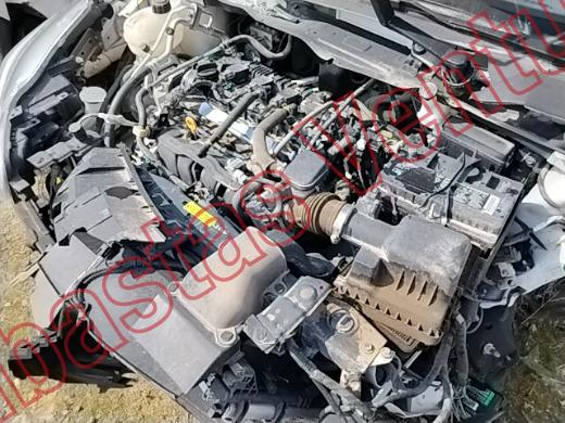 NISSAN VERSA 2023, foto 9 de 19