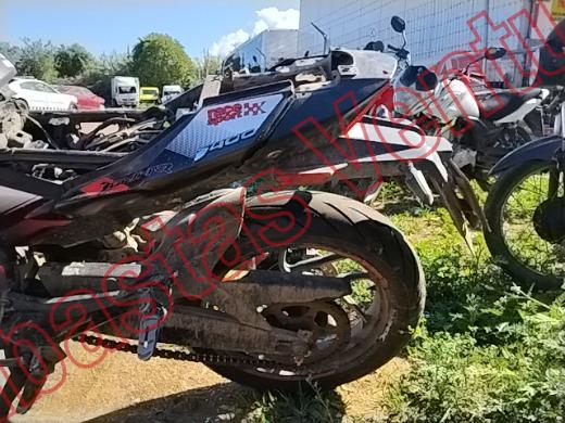 BAJAJ DOMINAR 400 CC 2021, foto 16 de 19