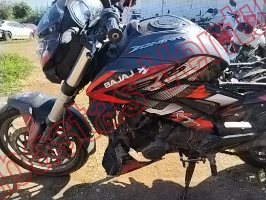 BAJAJ DOMINAR 400 CC 2021, foto 17 de 19