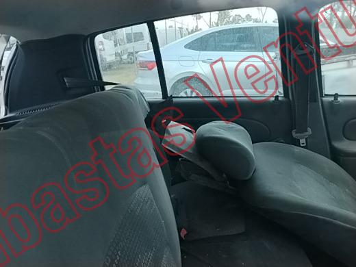 RENAULT CLIO 2009, foto 13 de 19