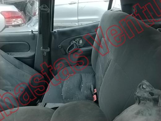 RENAULT CLIO 2009, foto 16 de 19