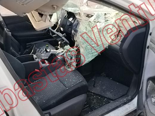 NISSAN X-TRAIL 2022, foto 12 de 19