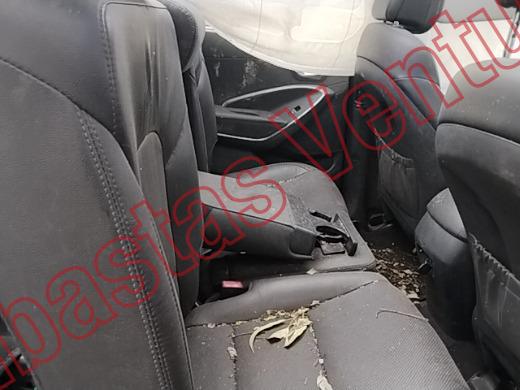 HYUNDAI SANTA FE 2018, foto 13 de 19