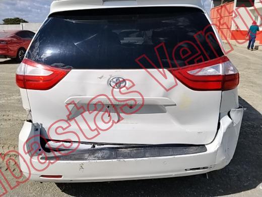 TOYOTA SIENNA 2019, foto 6 de 19