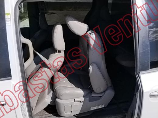 TOYOTA SIENNA 2019, foto 16 de 19