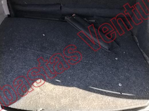TOYOTA YARIS 2009, foto 15 de 19