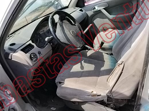 VOLKSWAGEN POINTER 2001, foto 17 de 19