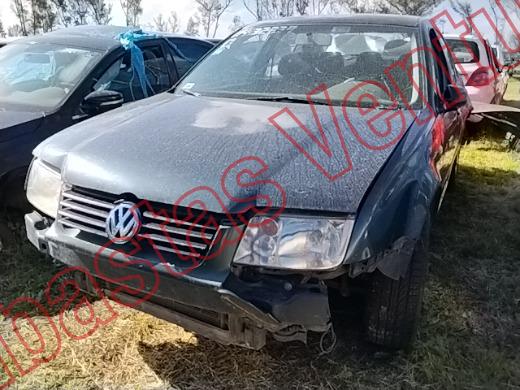VOLKSWAGEN JETTA 2003, foto 2 de 19
