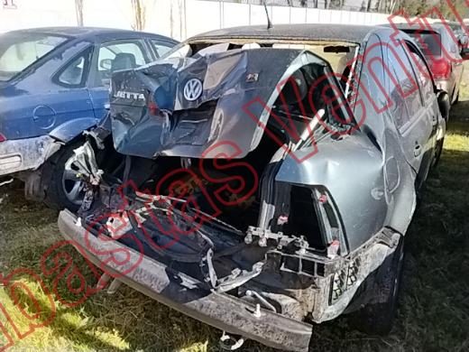 VOLKSWAGEN JETTA 2003, foto 5 de 19