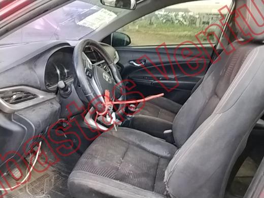TOYOTA YARIS 2019, foto 17 de 19