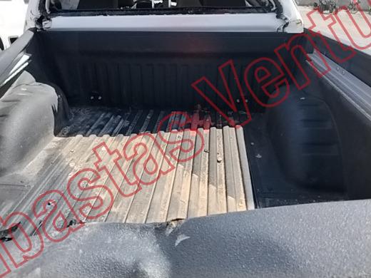 NISSAN FRONTIER 2024, foto 15 de 19