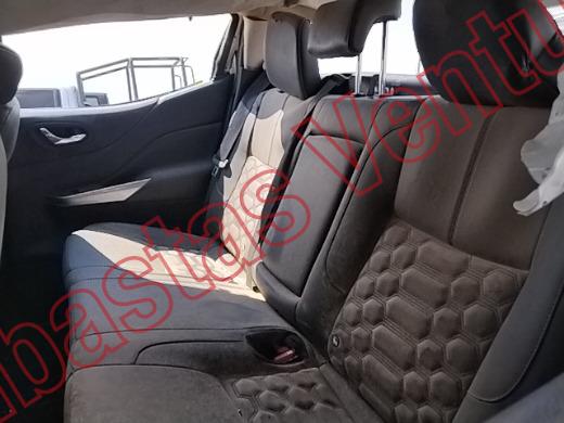 NISSAN FRONTIER 2024, foto 16 de 19
