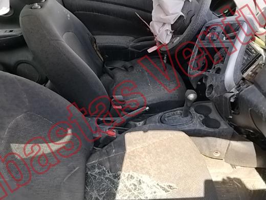NISSAN VERSA 2013, foto 12 de 19