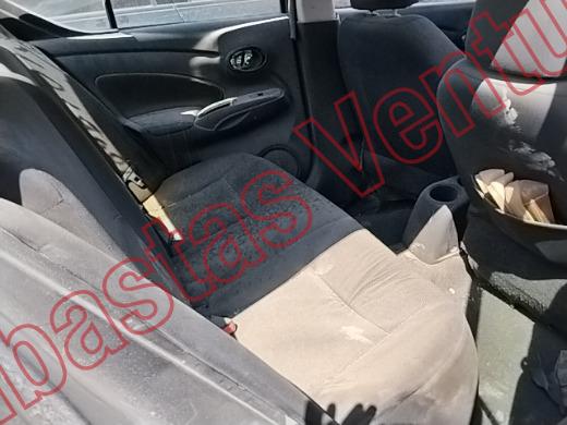 NISSAN VERSA 2013, foto 13 de 19