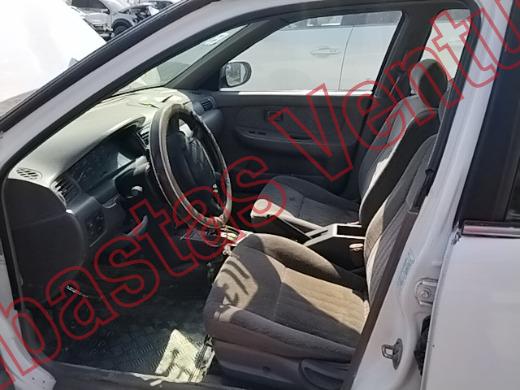 NISSAN SENTRA 1998, foto 17 de 19