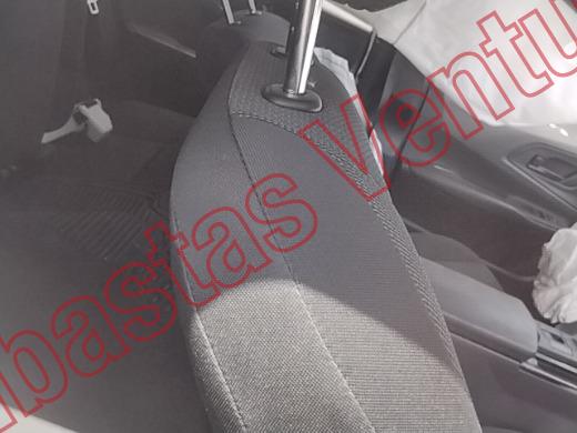 TOYOTA PRIUS 2025, foto 13 de 19