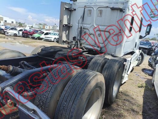 FREIGHTLINDER CASCADIA 2015, foto 5 de 19