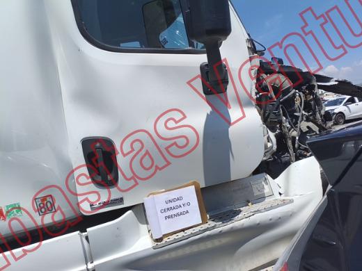 FREIGHTLINDER CASCADIA 2015, foto 12 de 19