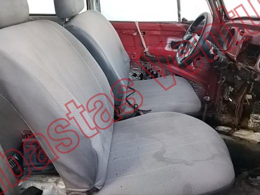 VOLKSWAGEN SEDAN 1992, foto 12 de 19
