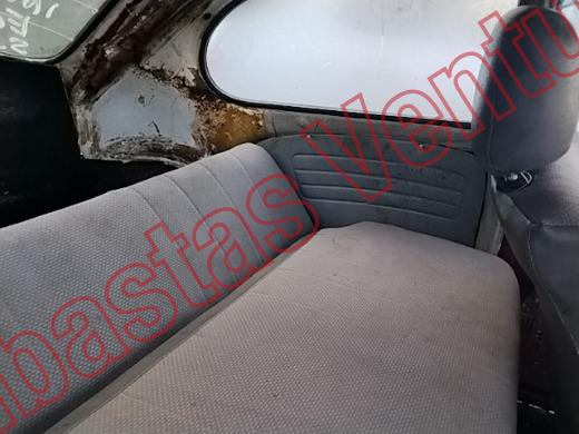 VOLKSWAGEN SEDAN 1992, foto 13 de 19