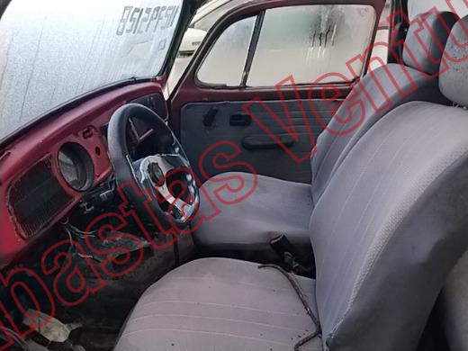 VOLKSWAGEN SEDAN 1992, foto 17 de 19