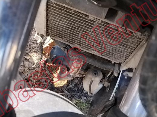 YAMAHA YZF  2021, foto 10 de 19