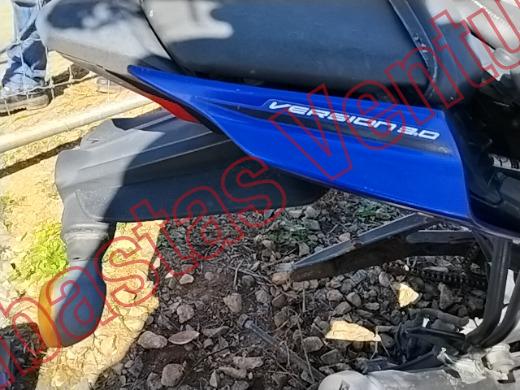 YAMAHA YZF  2021, foto 15 de 19