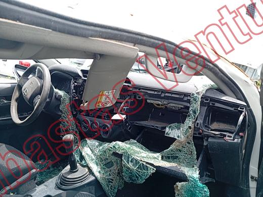 TOYOTA HILUX 2024, foto 14 de 19