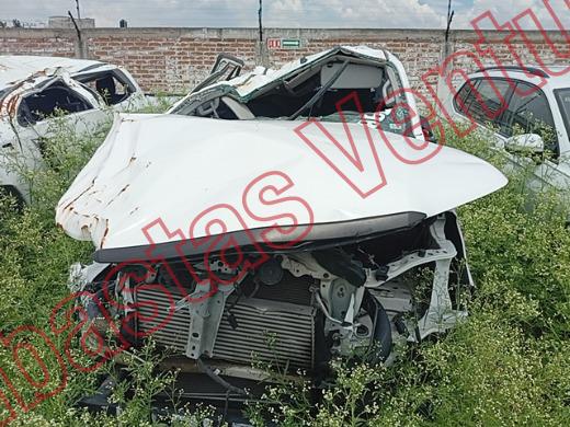 TOYOTA HILUX 2024, foto 18 de 19