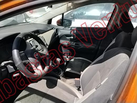 NISSAN VERSA 2020, foto 17 de 19