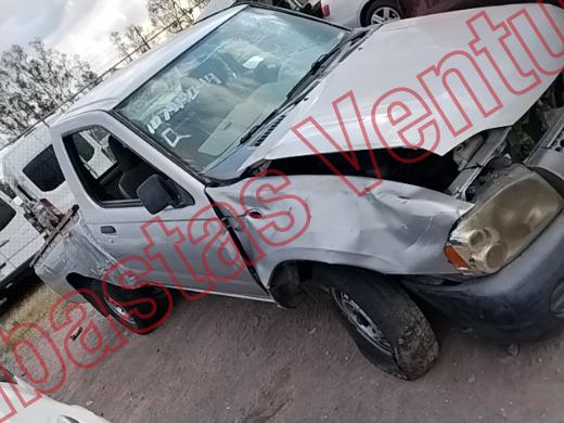 NISSAN NP 300 2009, foto 4 de 19