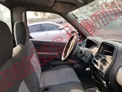 NISSAN NP 300 2009, foto 12 de 19