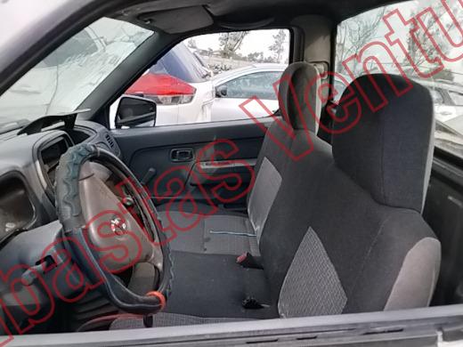NISSAN NP 300 2009, foto 17 de 19