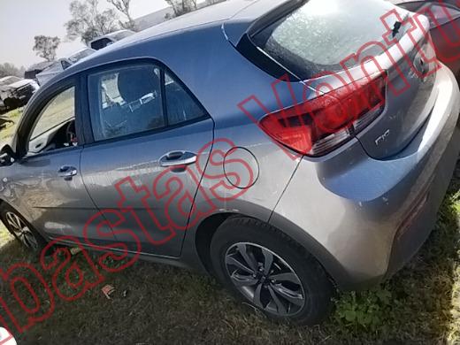 KIA RIO 2021, foto 8 de 19